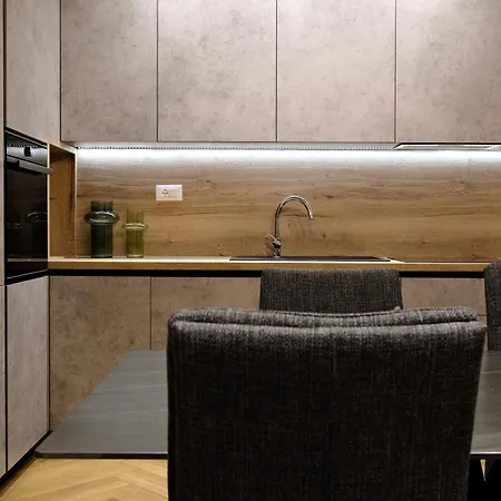 Villa The White House Split