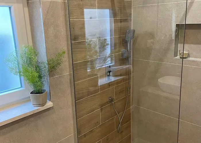 Villa The White House Split