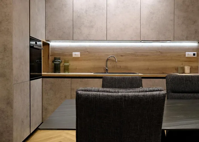 Villa The White House Split