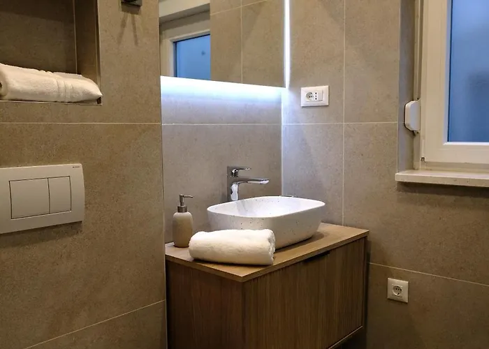 The White House Villa *