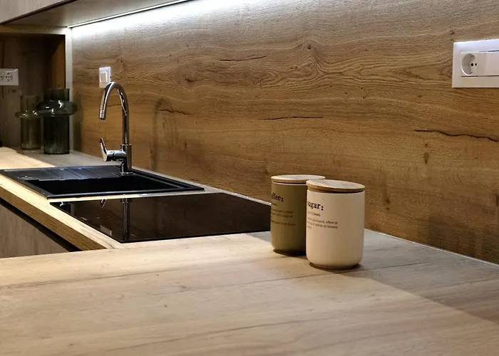 The White House * Split