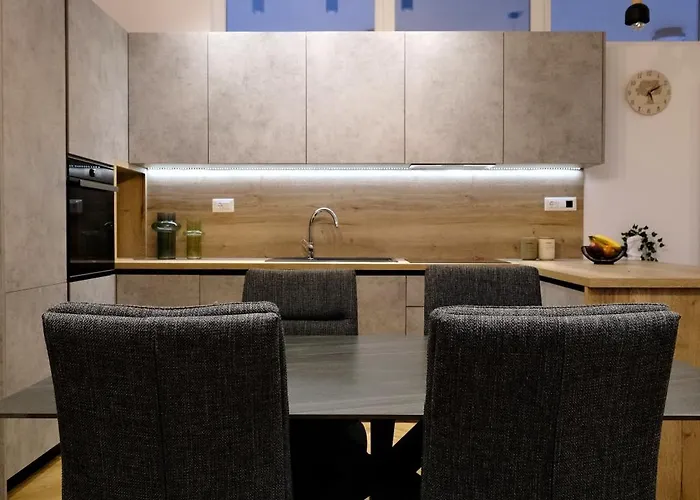 The White House Villa