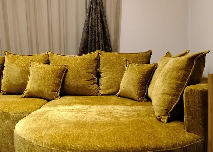 The White House * Split