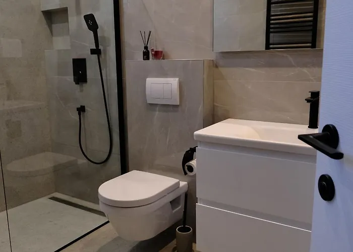 The White House * Split