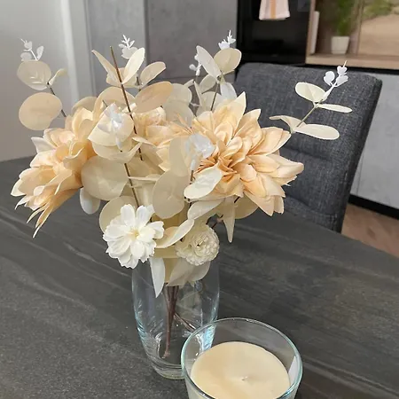 The White House * Split