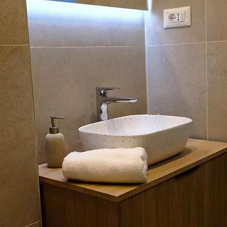 Willa The White House *